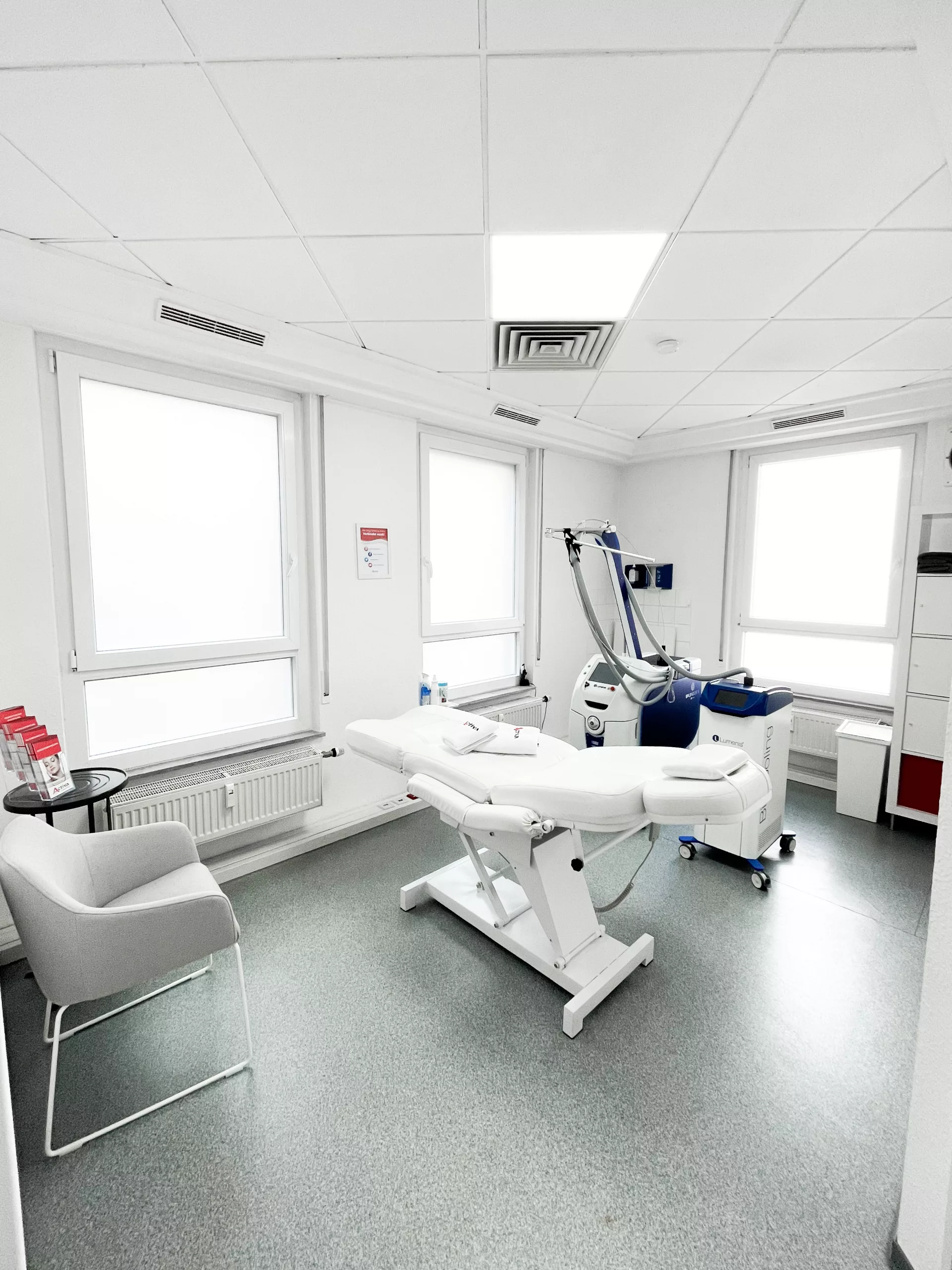 4E502206-1F18-4E1D-B5AB-CF9A4269AB9F