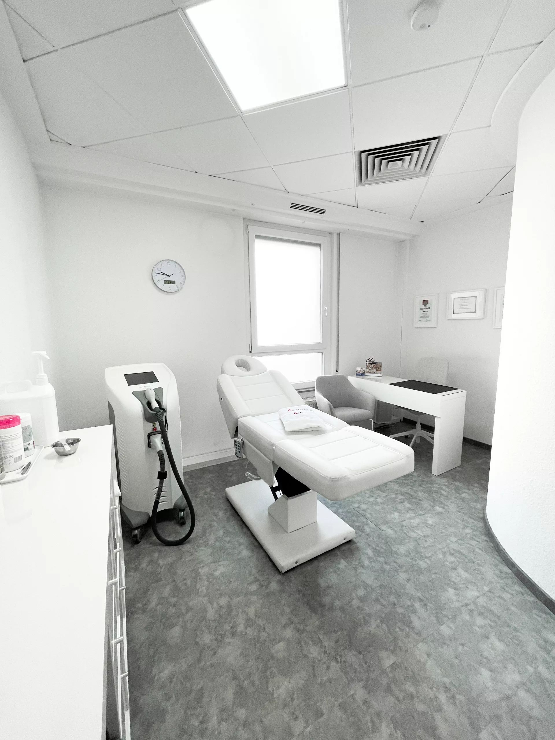 AD4999A4-199E-49AC-85BF-F58A27FA9610