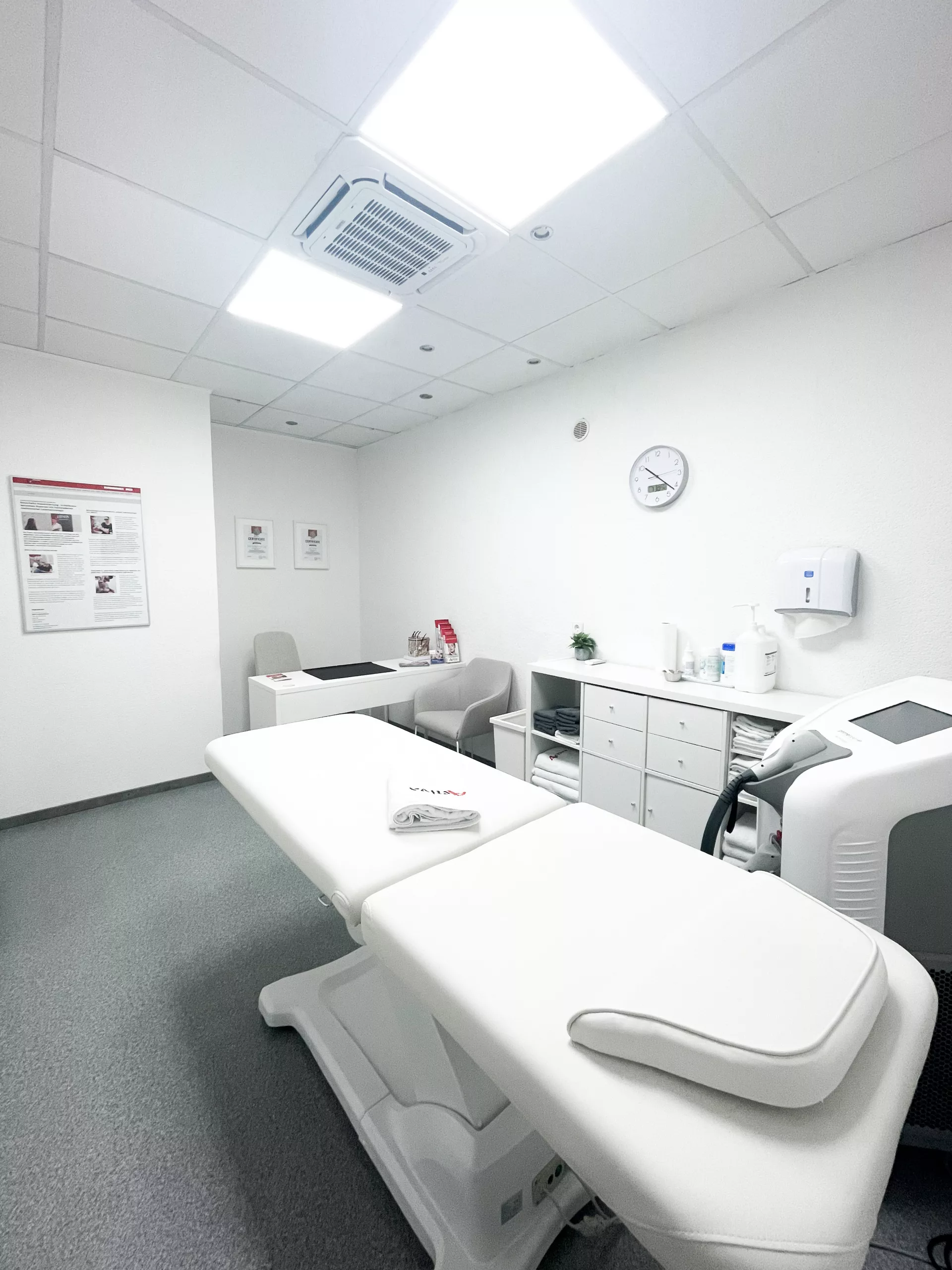 AEB05CEA-5DA1-407F-B639-3EAEADC06AA8